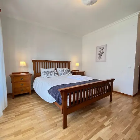 Yellow House 4* Ericeira