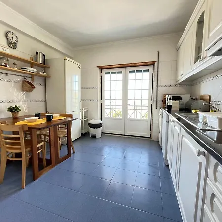 Yellow House 4* אריסרייה